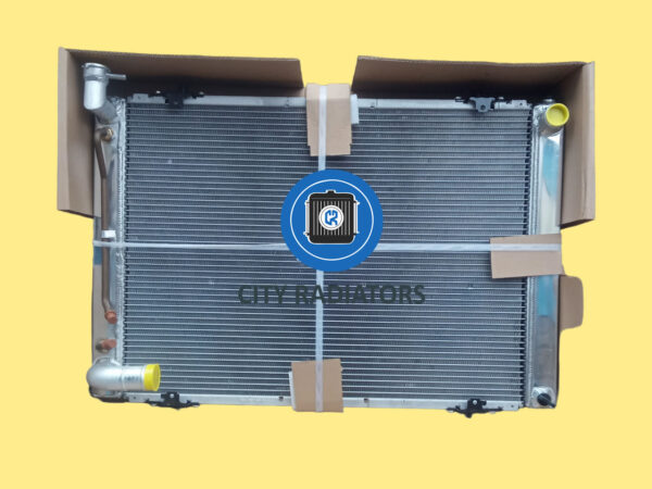 Toyota Harrier ACU30 radiator