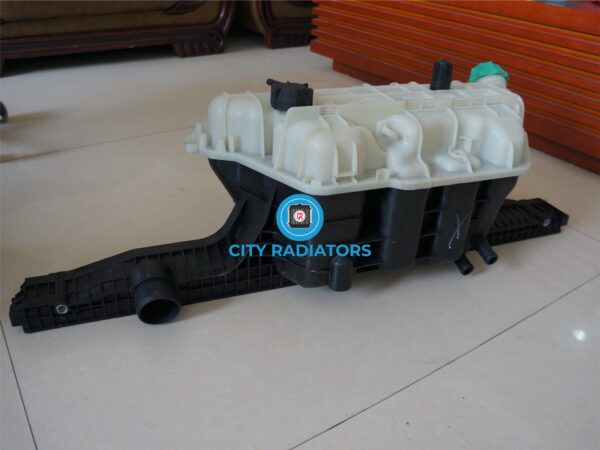 MAN Truck TGA top tank